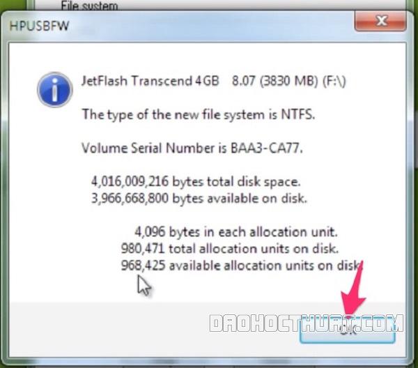 Sử dụng ứng dụng trung gian HP USB Disk Storage Format Tool